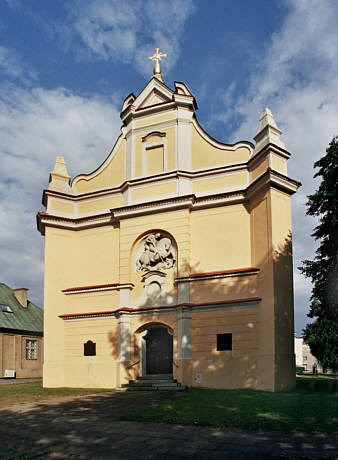 Kościół św. Jerzego przy katedrze, stojący na miejscu pierwszego zamku królewskiego