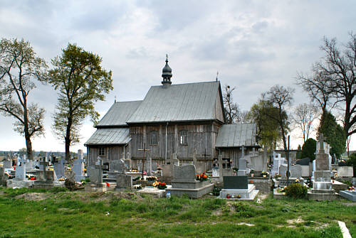 Obecnie kościółek pełni funkcję kaplicy cmentarnej