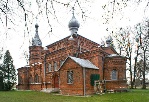 Pierwotnie cerkiew  w Czułczycach, obecnie kościół