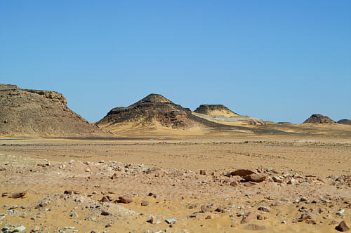 Pustynia przy drodze do Abu Simbel