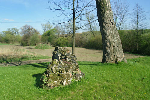 Fredropol-Kormanice - Kawałek muru na bastionie ziemnym