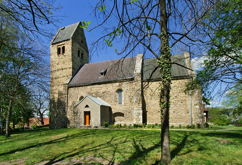 Późnoromański kościół św. Stanisława z XIII wieku