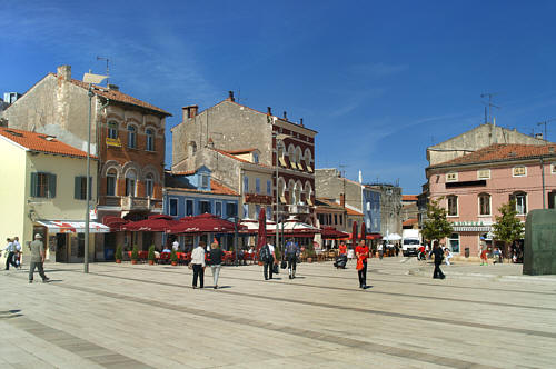 Centralny plac Poreć-a