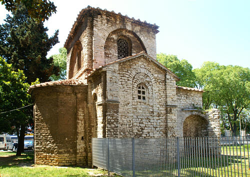 Pozostałość bazyliki Santa Maria Formosa del Canetto z VI w. - jej dawna południowa kaplica grobowa