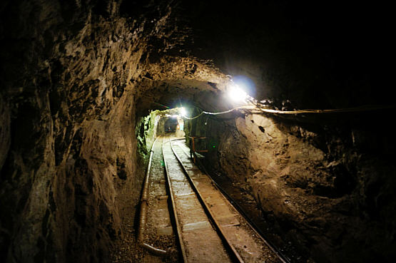 Trasa turystyczna w kopalni złota