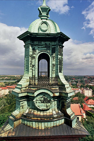 Zwieńczenie dzwonnicy katedralnej