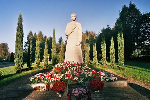 Pomnik ks. Popiełuszki