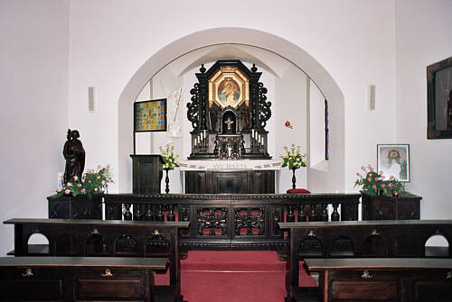 Wnętrze kaplicy Sióstr Szynsztackich na Górze Chełmskiej