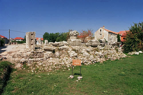 Nin - Ruiny  rzymskiego forum
