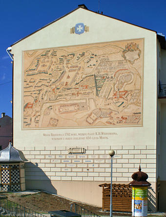 Kamienica z namalowanym widokiem Rzeszowa z XVIII wieku