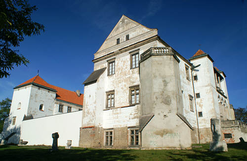 Zamek Szydłowieckich z XV wieku