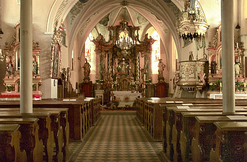 Wnętrze kościoła w Wielisławiu Starym