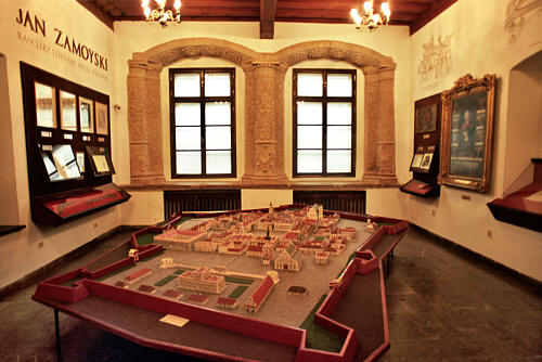 Muzeum Zamojskie w rynku, dawnej kamienicy ormiańskiej z XVII wieku