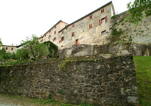 Fortyfikacje i domy mieszkalne starego miasta