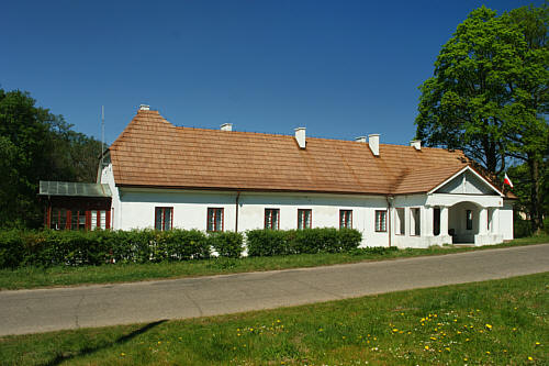 Dworek Krasińskich z 1829 r. Obecnie muzeum Zygmunta Krasińskiego